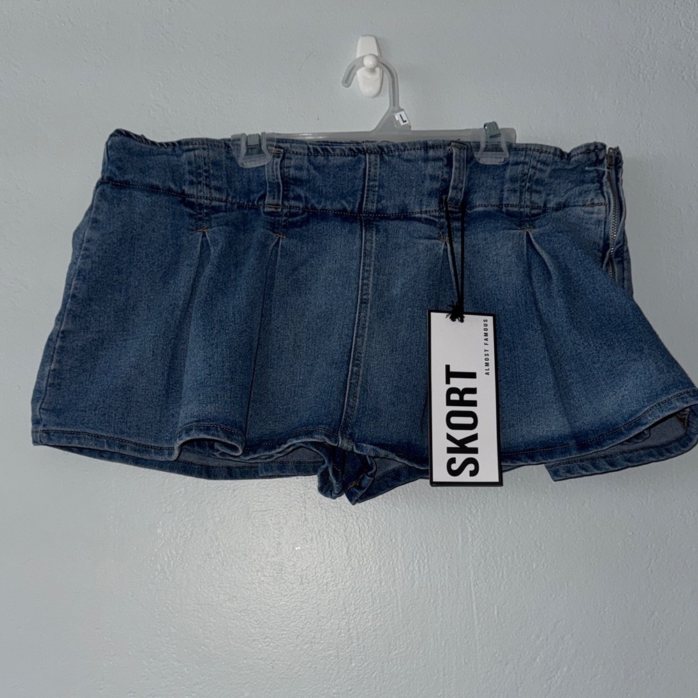 Women's Blue Denim Shorts